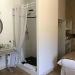 Hébergement de vacances Domaine De La Laugerie - Relais Du Consul *