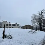 Hébergement de vacances Domaine De La Laugerie - Relais Du Consul