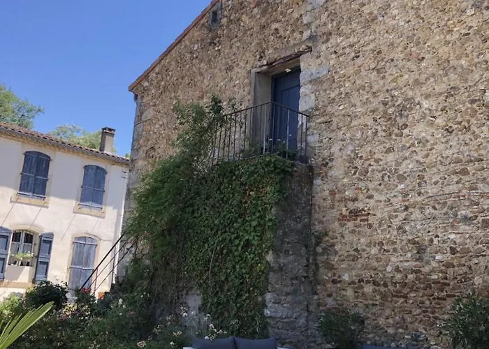 Domaine De La Laugerie - Relais Du Consul * Кастр